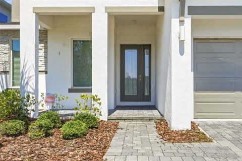 House in Kissimmee, Florida 5 bedrooms, 285.67 sq.m. № 2217382 - photo 4