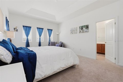House in Kissimmee, Florida 5 bedrooms, 285.67 sq.m. № 2217382 - photo 30