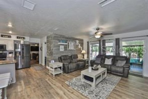 Casa en alquiler en Lutz, Florida, 5 dormitorios, 171.59 m2 № 1823014 - foto 9