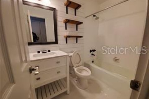 Casa en alquiler en Lutz, Florida, 5 dormitorios, 171.59 m2 № 1823014 - foto 13