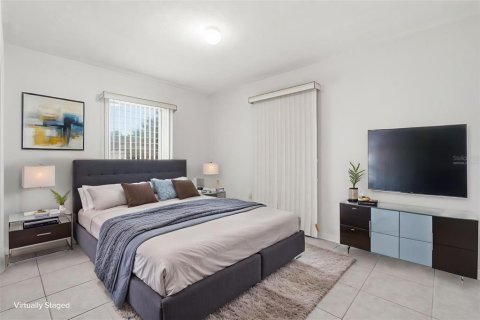 House in Port Charlotte, Florida 3 bedrooms, 111.02 sq.m. № 2152314 - photo 21
