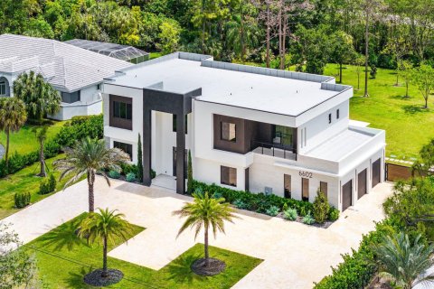 House in Parkland, Florida 7 bedrooms, 607.86 sq.m. № 2261464 - photo 4