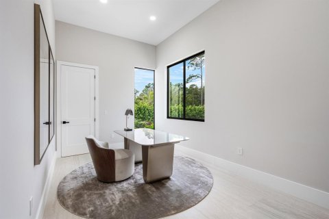 House in Parkland, Florida 7 bedrooms, 607.86 sq.m. № 2261464 - photo 20