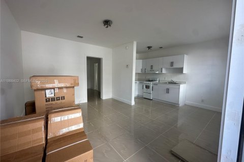 Condominio en alquiler en Miami Beach, Florida, 1 dormitorio, 57.23 m2 № 2050475 - foto 8