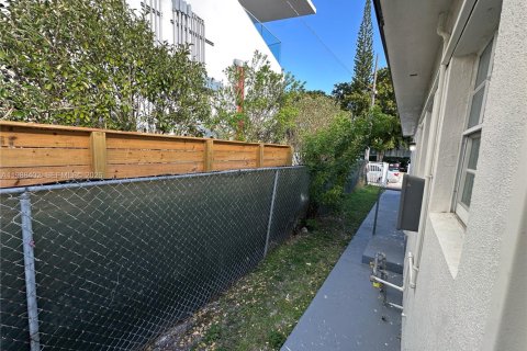 Condominio en alquiler en Miami Beach, Florida, 1 dormitorio, 57.23 m2 № 2050475 - foto 12