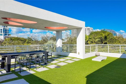 Copropriété à louer à Miami, Floride: 3 chambres, 207.73 m2 № 1998287 - photo 14