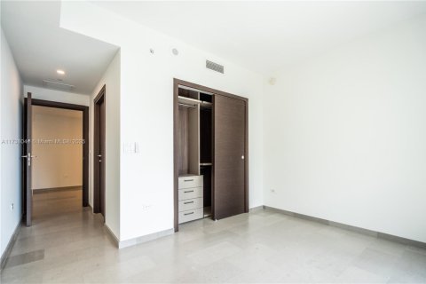 Condominio en venta en Miami, Florida, 3 dormitorios, 176.33 m2 № 1486910 - foto 25