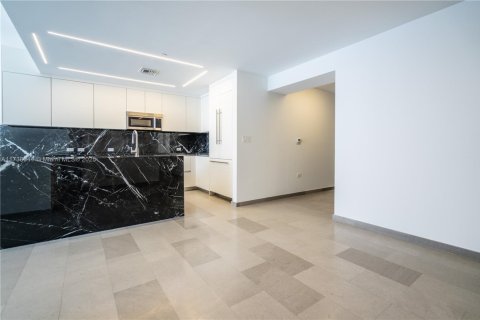 Condominio en venta en Miami, Florida, 3 dormitorios, 176.33 m2 № 1486910 - foto 5