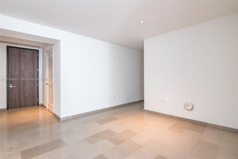 Condominio en venta en Miami, Florida, 3 dormitorios, 176.33 m2 № 1486910 - foto 19