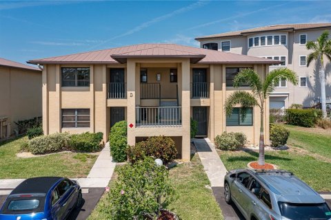 Condo in Punta Gorda, Florida, 2 bedrooms  № 1643005 - photo 13
