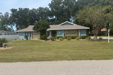 Casa en venta en Ocala, Florida, 3 dormitorios, 175.77 m2 № 1902540 - foto 1
