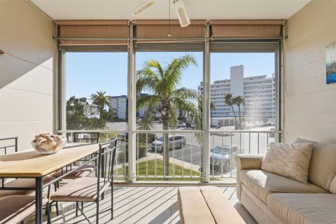 Copropriété à vendre à Saint Pete Beach, Floride: 1 chambre, 62.71 m2 № 2414955 - photo 15