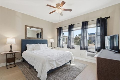 Copropriété à vendre à Saint Pete Beach, Floride: 1 chambre, 62.71 m2 № 2414955 - photo 13