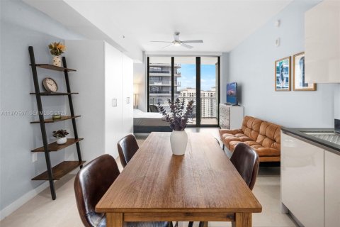 Copropriété à vendre à Miami, Floride: 41.06 m2 № 2041133 - photo 10