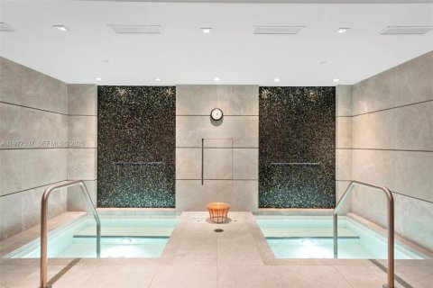 Copropriété à vendre à Miami, Floride: 41.06 m2 № 2041133 - photo 25