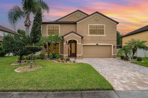 House in Rockledge, Florida 4 bedrooms, 247.86 sq.m. № 2280035