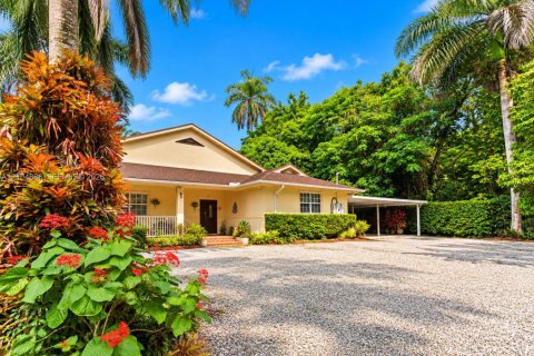 Villa ou maison à vendre à Homestead, Floride: 4 chambres, 242.29 m2 № 2412771 - photo 10