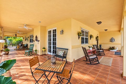 Villa ou maison à vendre à Homestead, Floride: 4 chambres, 242.29 m2 № 2412771 - photo 24