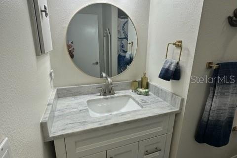 Condo in Englewood, Florida, 2 bedrooms  № 2230797 - photo 16