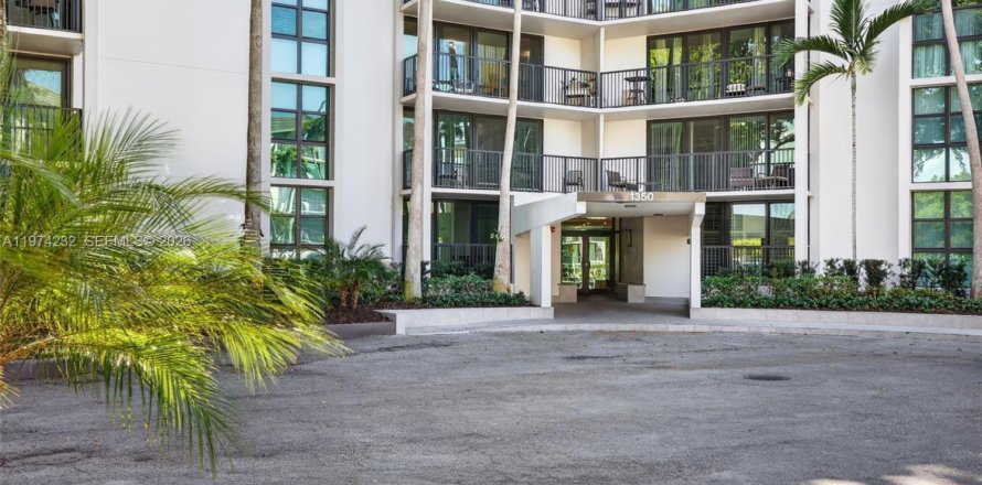 Condo in Fort Lauderdale, Florida, 1 bedroom  № 2244207
