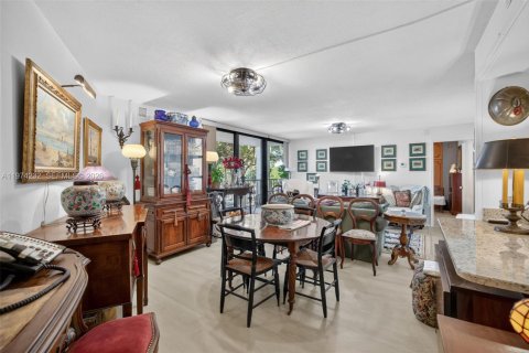 Condo in Fort Lauderdale, Florida, 1 bedroom  № 2244207 - photo 15