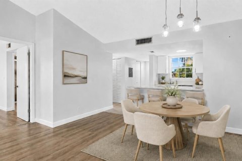Condo in Boca Raton, Florida, 2 bedrooms  № 2261500 - photo 10