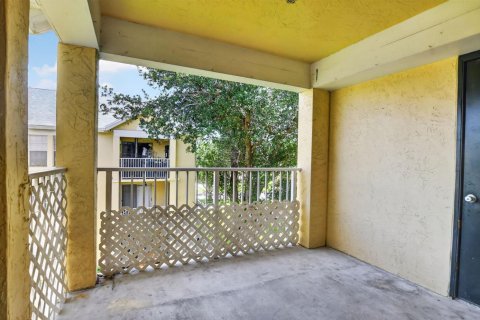 Condo in Boca Raton, Florida, 2 bedrooms  № 2261500 - photo 24
