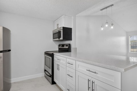 Condo in Boca Raton, Florida, 2 bedrooms  № 2261500 - photo 6