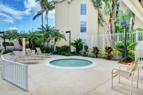 Condo in Boca Raton, Florida, 2 bedrooms  № 2261500 - photo 27