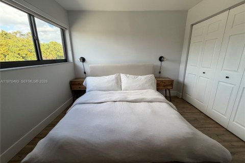 Купить кондоминиум в Хайалиа, Флорида 2 спальни, 80.92м2, № 2032064 - фото 25