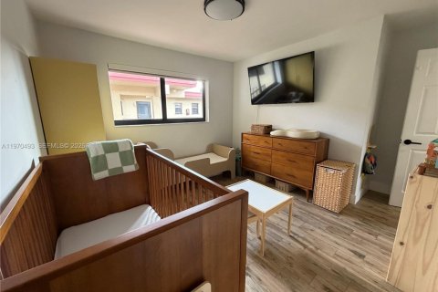 Купить кондоминиум в Хайалиа, Флорида 2 спальни, 80.92м2, № 2032064 - фото 21