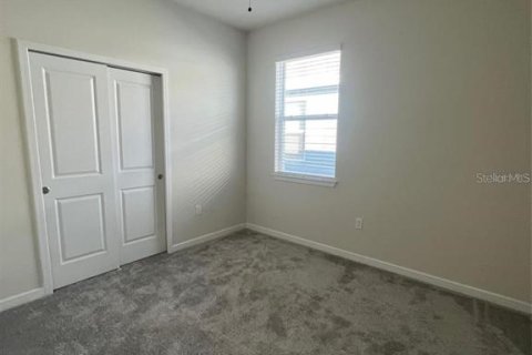 House in Orlando, Florida 4 bedrooms, 171.31 sq.m. № 2395623 - photo 14