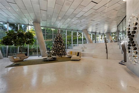 Купить кондоминиум в Майами, Флорида 6 спален, 493.03м2, № 1490750 - фото 3