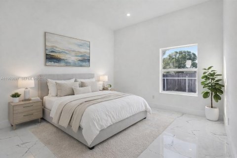 Villa ou maison à vendre à Opa-locka, Floride: 3 chambres, 98.1 m2 № 2025612 - photo 16