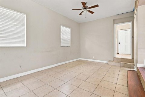 Villa ou maison à vendre à Orlando, Floride: 4 chambres, 142.33 m2 № 2334023 - photo 16