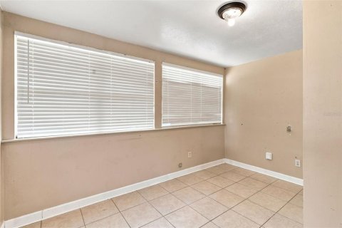 Villa ou maison à vendre à Orlando, Floride: 4 chambres, 142.33 m2 № 2334023 - photo 6