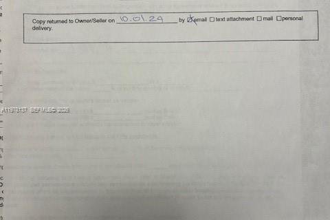 House in Miami, Florida 2 bedrooms, 179.3 sq.m. № 2042030 - photo 19