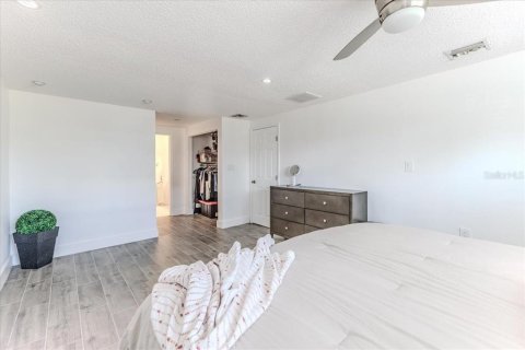Casa en venta en Hernando Beach, Florida, 3 dormitorios, 164.25 m2 № 1903456 - foto 28