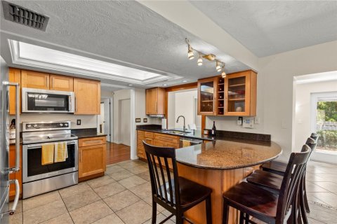 Casa en venta en Dunedin, Florida, 4 dormitorios, 191.19 m2 № 2230910 - foto 10