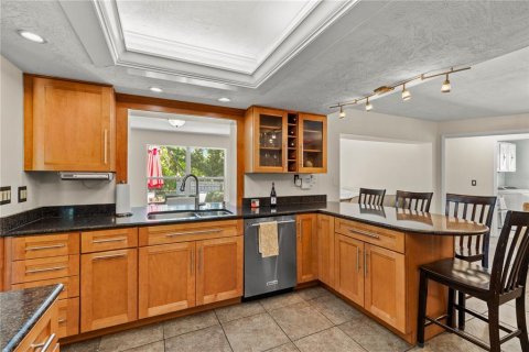 Casa en venta en Dunedin, Florida, 4 dormitorios, 191.19 m2 № 2230910 - foto 13