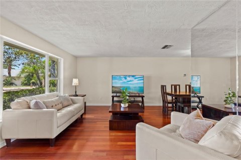 Casa en venta en Dunedin, Florida, 4 dormitorios, 191.19 m2 № 2230910 - foto 6