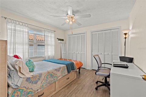 Casa en venta en Dunedin, Florida, 4 dormitorios, 191.19 m2 № 2230910 - foto 17