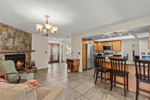 Casa en venta en Dunedin, Florida, 4 dormitorios, 191.19 m2 № 2230910 - foto 9