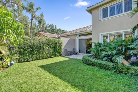 Townhouse in Pembroke Pines, Florida 3 bedrooms, 157.47 sq.m. № 2069563 - photo 15