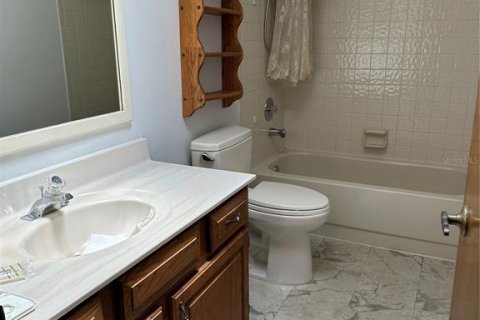Adosado en venta en Ormond Beach, Florida, 4 dormitorios, 199.55 m2 № 1767134 - foto 25