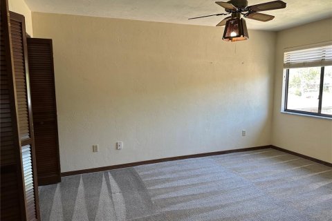 Adosado en venta en Ormond Beach, Florida, 4 dormitorios, 199.55 m2 № 1767134 - foto 23