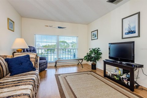 Condominio en venta en Dunedin, Florida, 2 dormitorios, 83.61 m2 № 1544674 - foto 9