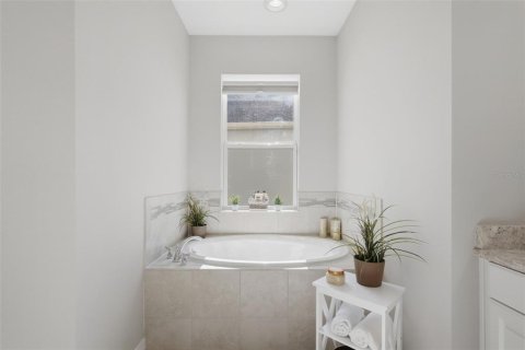 Casa en venta en Riverview, Florida, 4 dormitorios, 275.27 m2 № 2432782 - foto 20