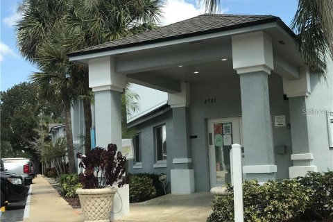 Condo in Orlando, Florida, 1 bedroom  № 1622056 - photo 13