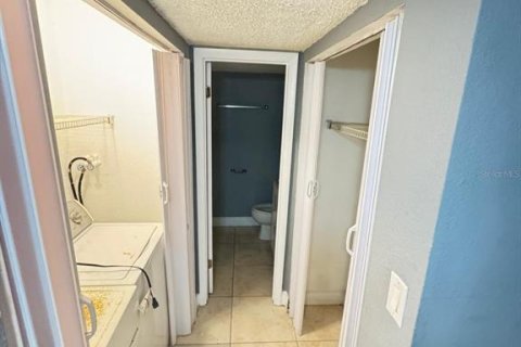 Condo in Orlando, Florida, 1 bedroom  № 1622056 - photo 12